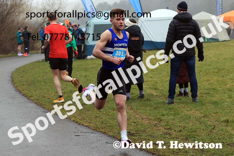 Senior Men and Over-35s to 49s Mens 2025 NECAA Royal Signals Road Relays Champs.,  Hetton Lyons Country Park, Hetton le Hole, County Durham. Photo: David T. Hewitson/Sports for All Pics
